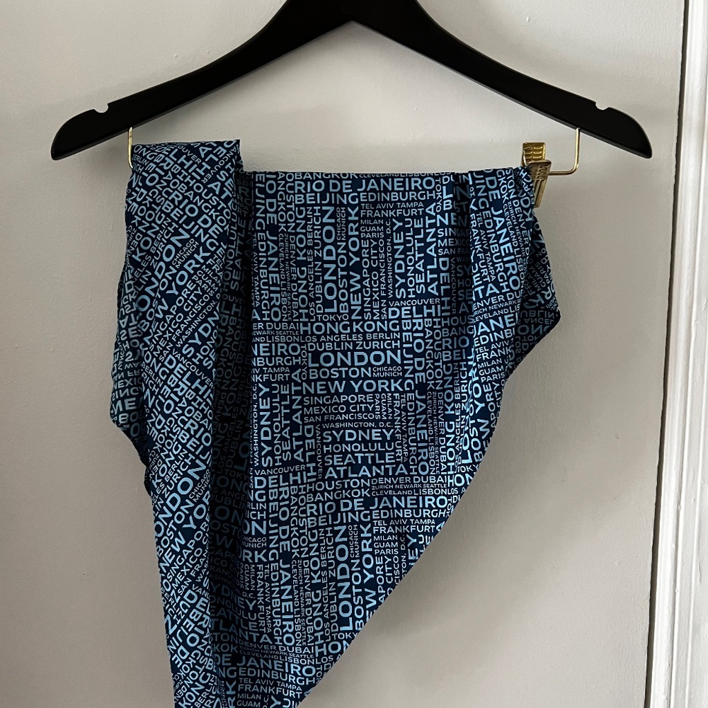 United airlines scarf